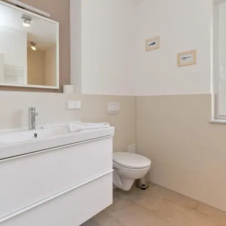 Apartment Bettina App 01